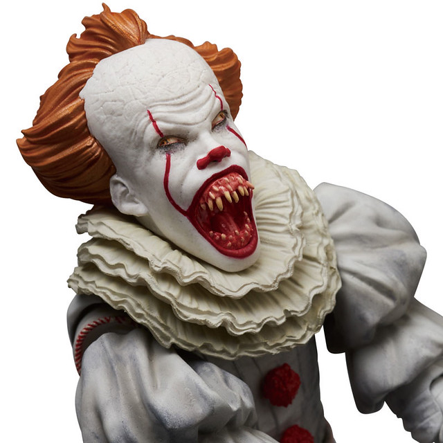 MAFEX Pennywise (IT)