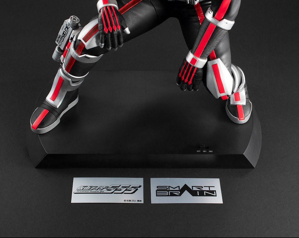 Ultimate Article Kamen Rider Faiz Exceed charge