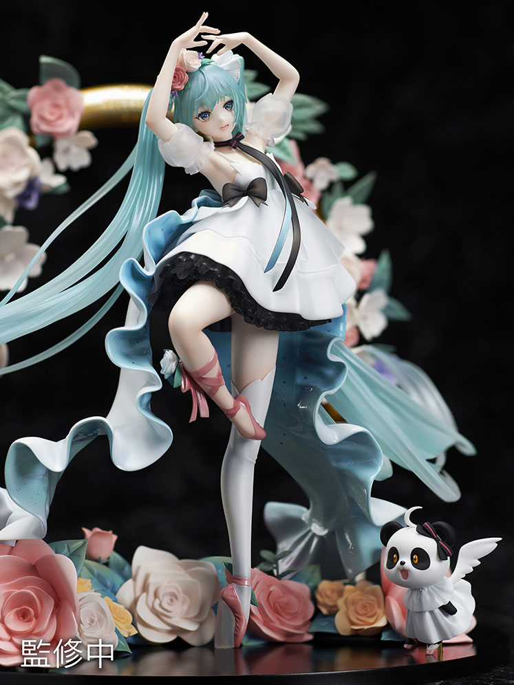  Hatsune Miku - MIKU WITH YOU 2019 Ver. 1/7 (FuRyu)