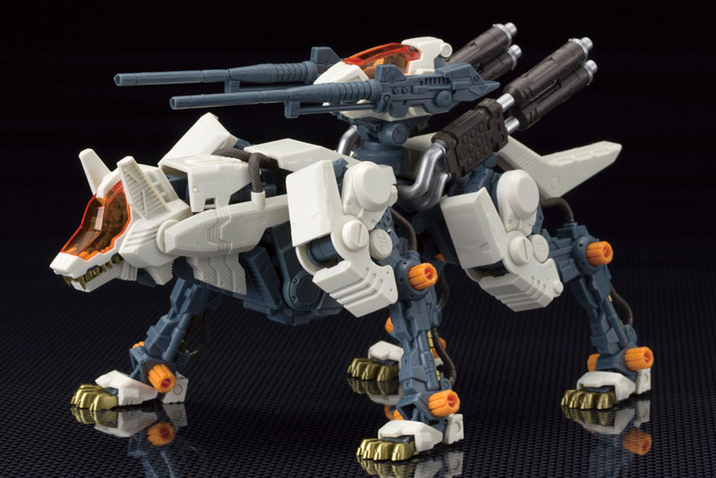 HMM ZOIDS 1/72 RHI-3 Command Wolf (Kotobukiya)