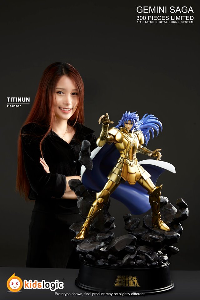 Gemini Saga Statue