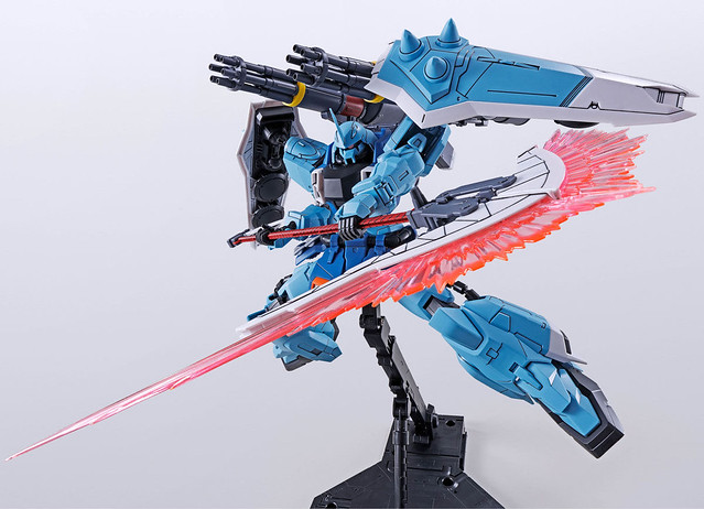 MG 1/100 Slash Zaku Phantom (Dedicated to Isaac Jurel) machine