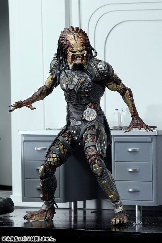 Fugitive Predator Ultimate 7 Inch Action Figure