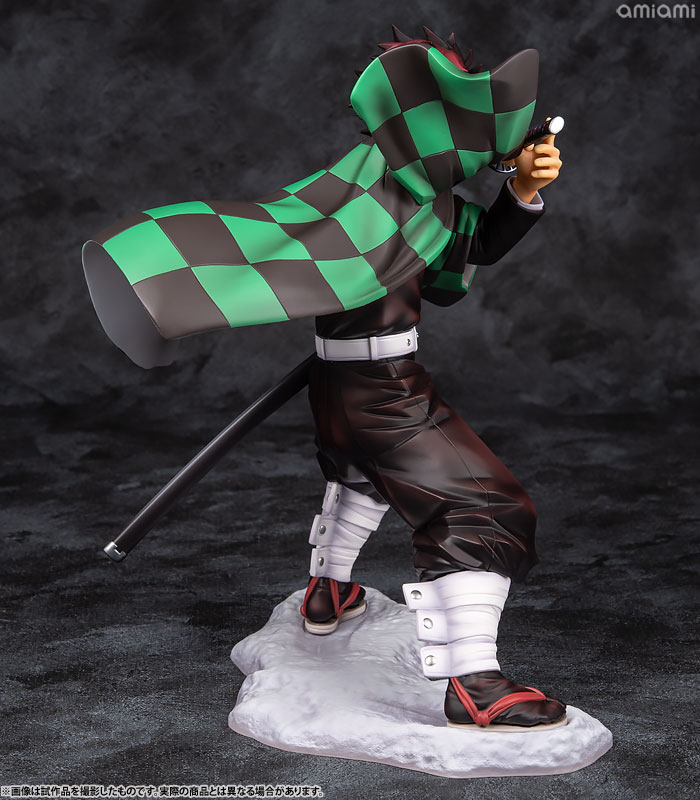 ARTFX J Kimetsu no Yaiba Tanjirou Kamado 1/8 (Kotobukiya)