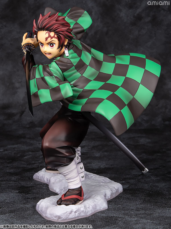 ARTFX J Kimetsu no Yaiba Tanjirou Kamado 1/8 (Kotobukiya)