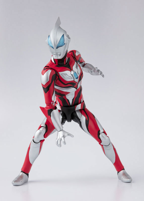 S.H.Figuarts Ultraman Geed Primitive (Bandai)