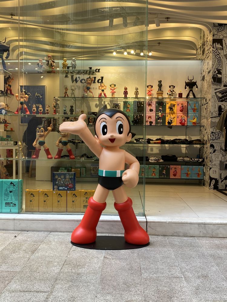 TOKYO TOYS Astro Boy Fiberglass 1/1 Statue