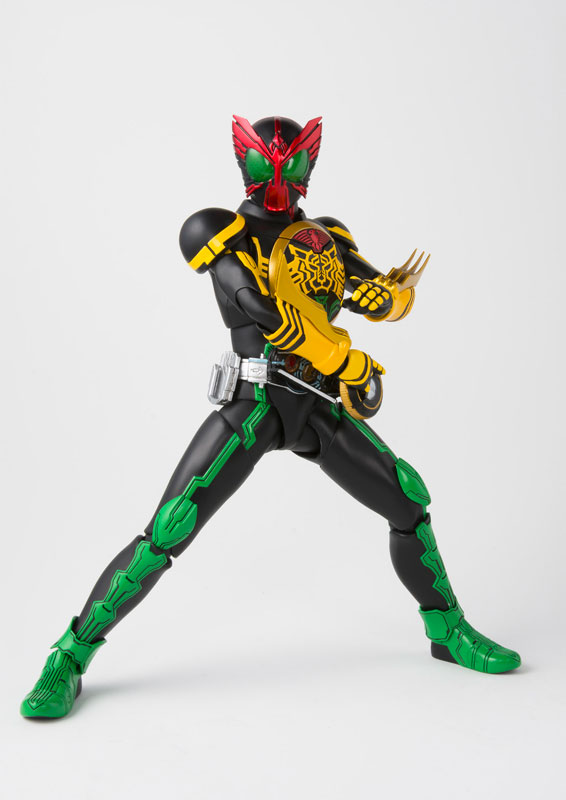 S.H.Figuarts (Shinkocchou Seihou) Kamen Rider OOO TaToBa Combo Kamen Rider OOO