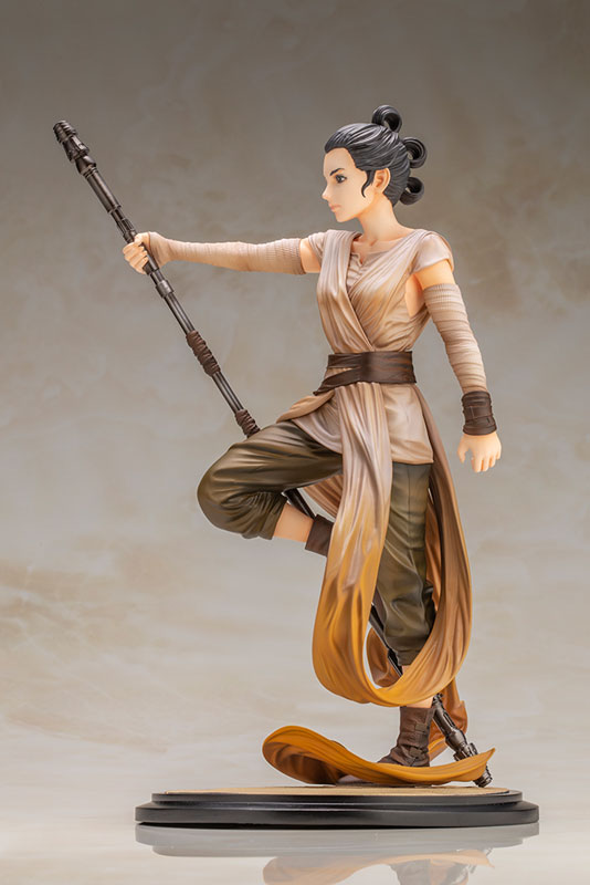 ARTFX Artist Series Star Wars: The Force Awakens Rey -Descendant of Light- 1/7 (Kotobukiya)