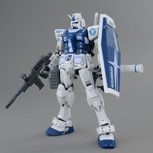 MG 1100 RX-78-2 Gundam Ver.3.0 [Gundam Base Color]