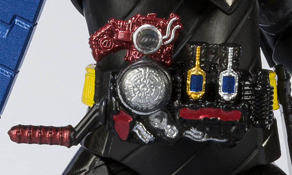 S.H. Figuarts Kamen Rider Build Tank Form (Bandai)