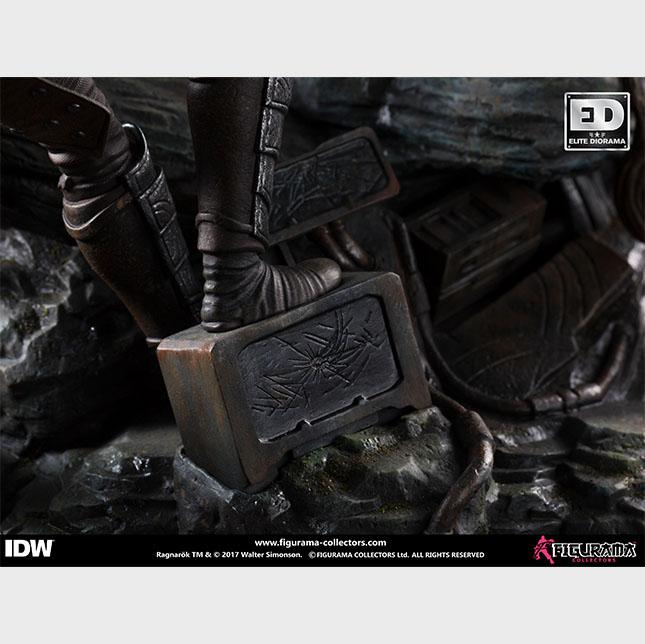 RAGNAROK THOR ELITE DIORAMA (Figurama)