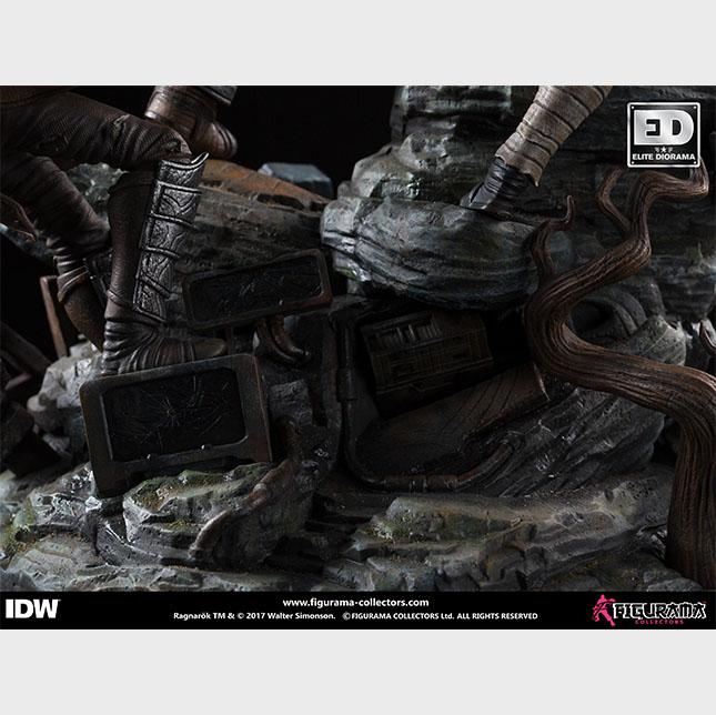 RAGNAROK THOR ELITE DIORAMA (Figurama)