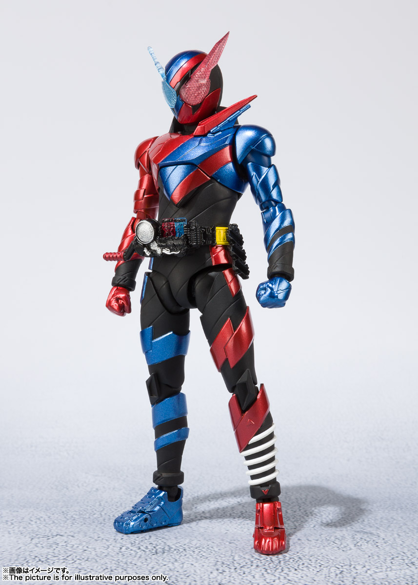 SHFiguarts Kamen Rider Build Rabbit Tank Form