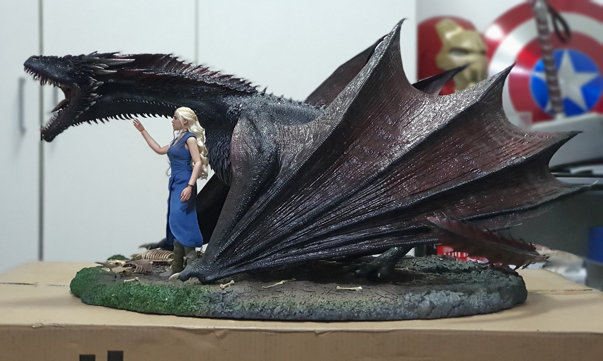 1/12 Game of Thrones Daenerys Targaryen, Mother of Dragons
