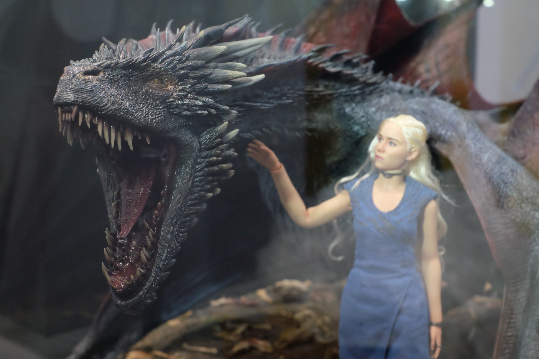 1/12 Game of Thrones Daenerys Targaryen, Mother of Dragons