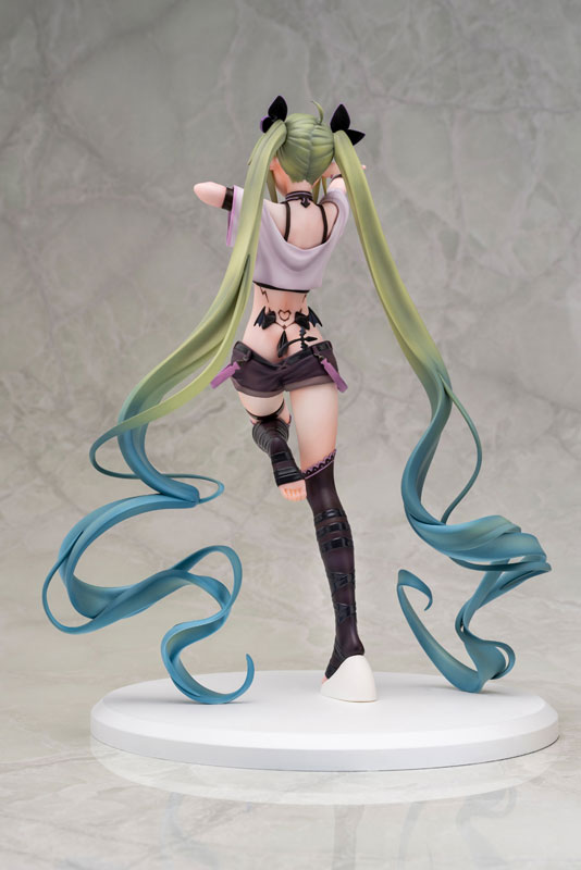 DELUXE Original Character Riisu-chan 1/6