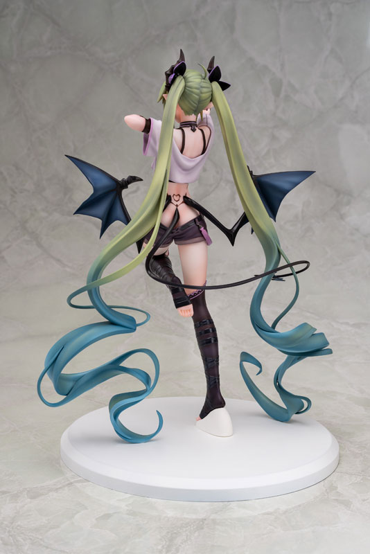 DELUXE Original Character Riisu-chan 1/6