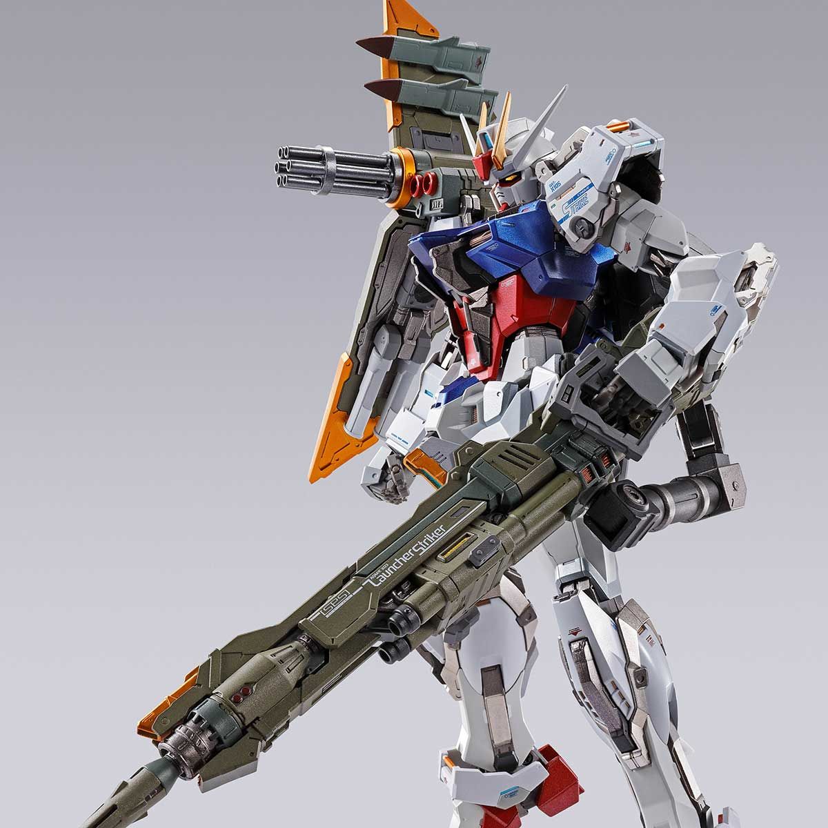 METAL BUILD Launcher striker