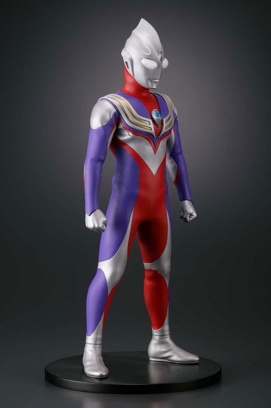 Character Classics Ultraman Tiga