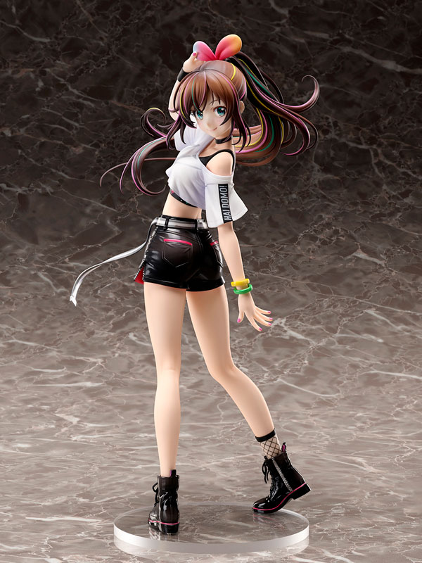 Kizuna AI - hello, world - 1/7