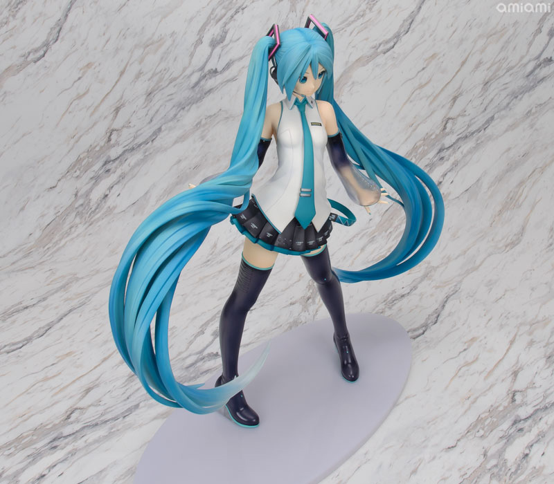 Character Vocal Series 01 Hatsune Miku V3 1/4