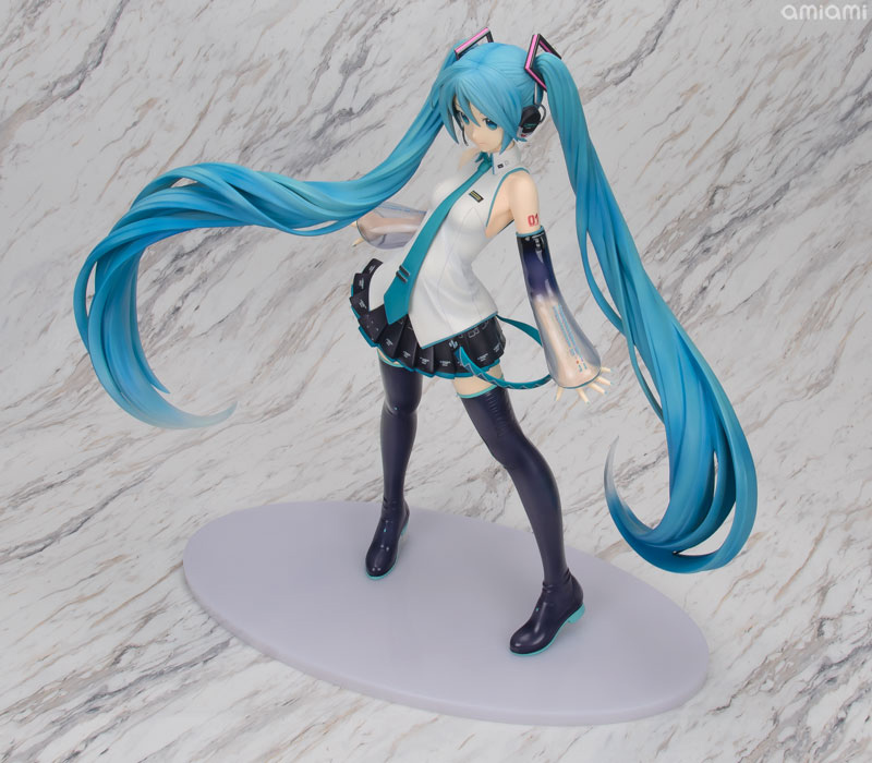 Character Vocal Series 01 Hatsune Miku V3 1/4