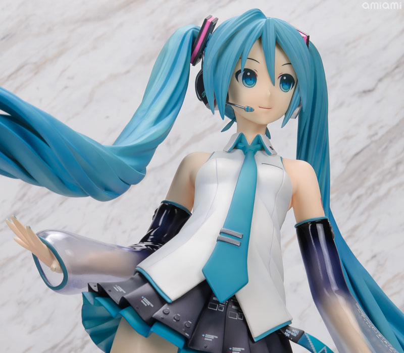 Character Vocal Series 01 Hatsune Miku V3 1/4