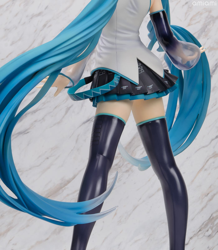 Character Vocal Series 01 Hatsune Miku V3 1/4