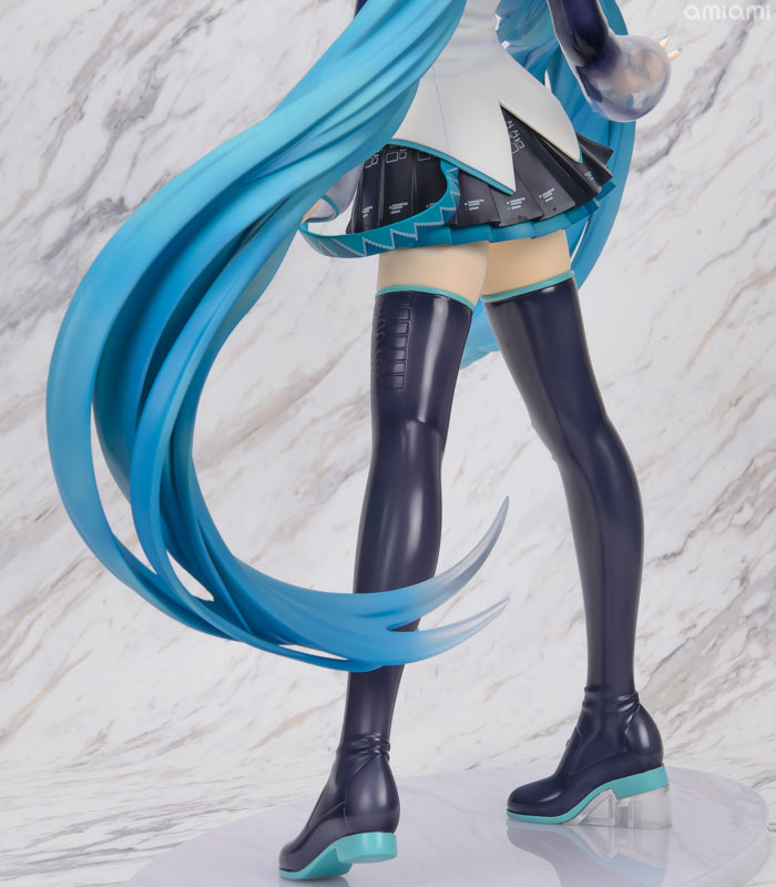 Character Vocal Series 01 Hatsune Miku V3 1/4