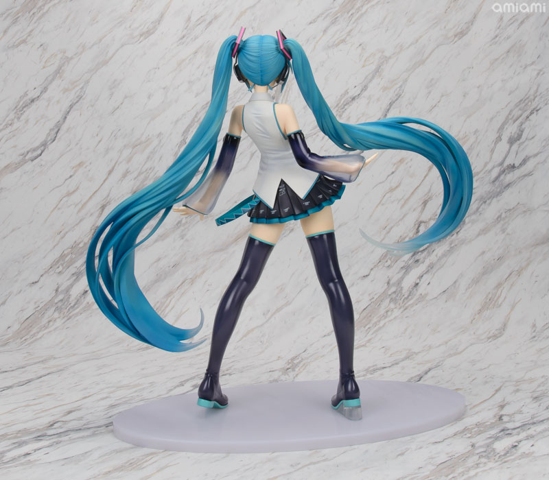 Character Vocal Series 01 Hatsune Miku V3 1/4