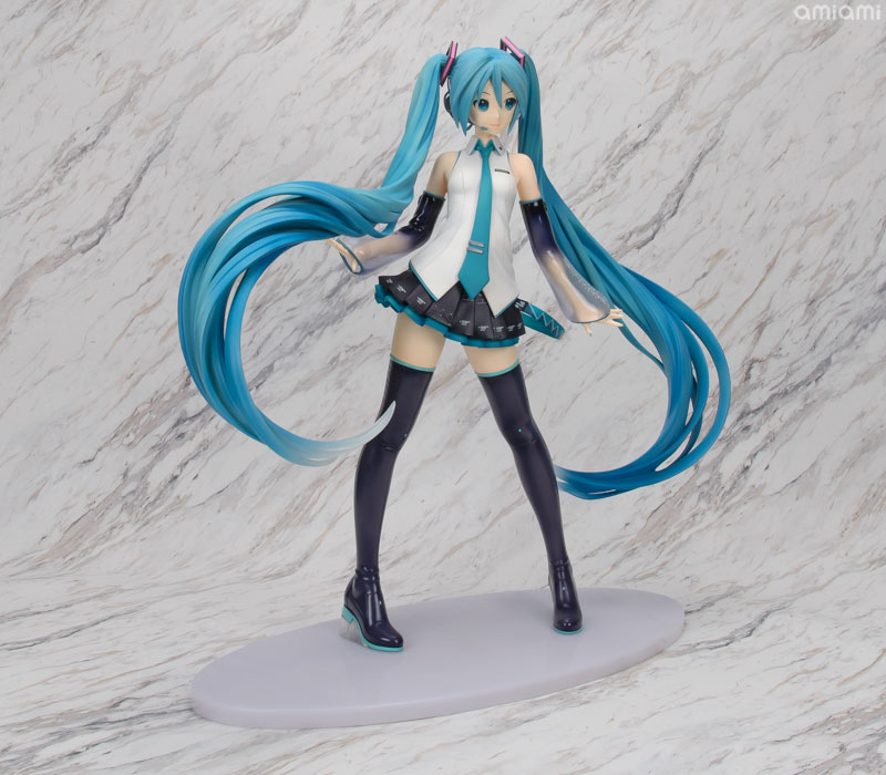 Character Vocal Series 01 Hatsune Miku V3 1/4