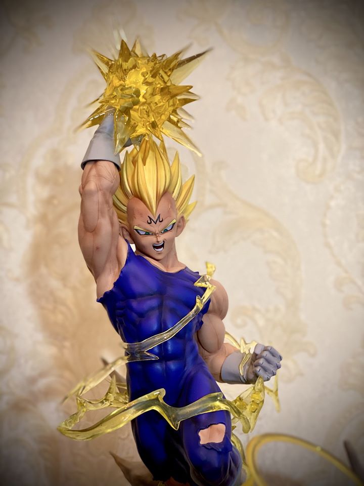 Goku vs Majin Vegeta