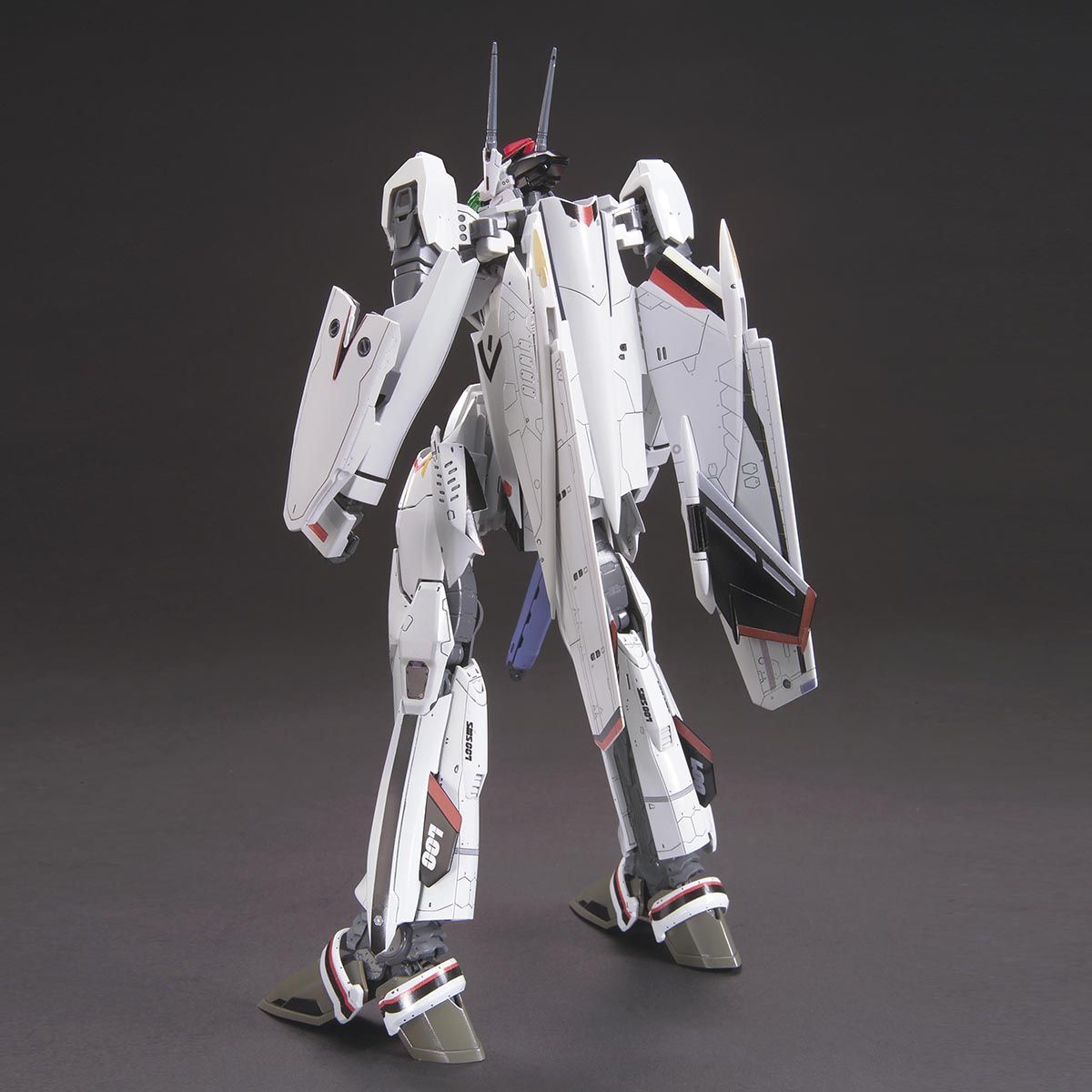 1/72 VF-25F Messiah Valkyrie Alto machine