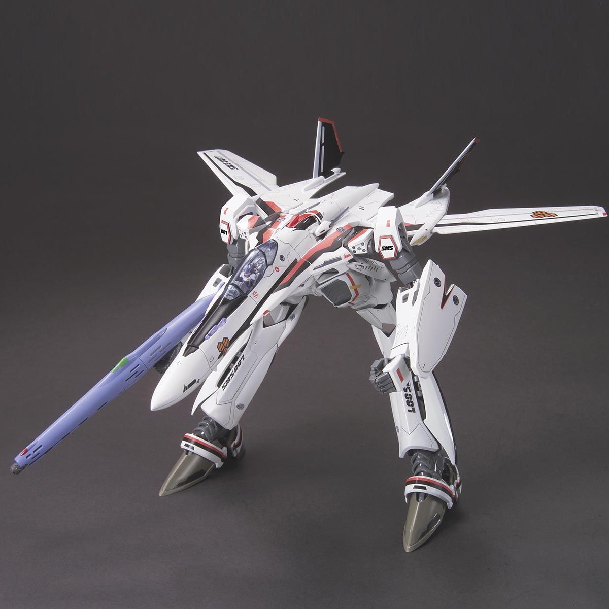 1/72 VF-25F Messiah Valkyrie Alto machine