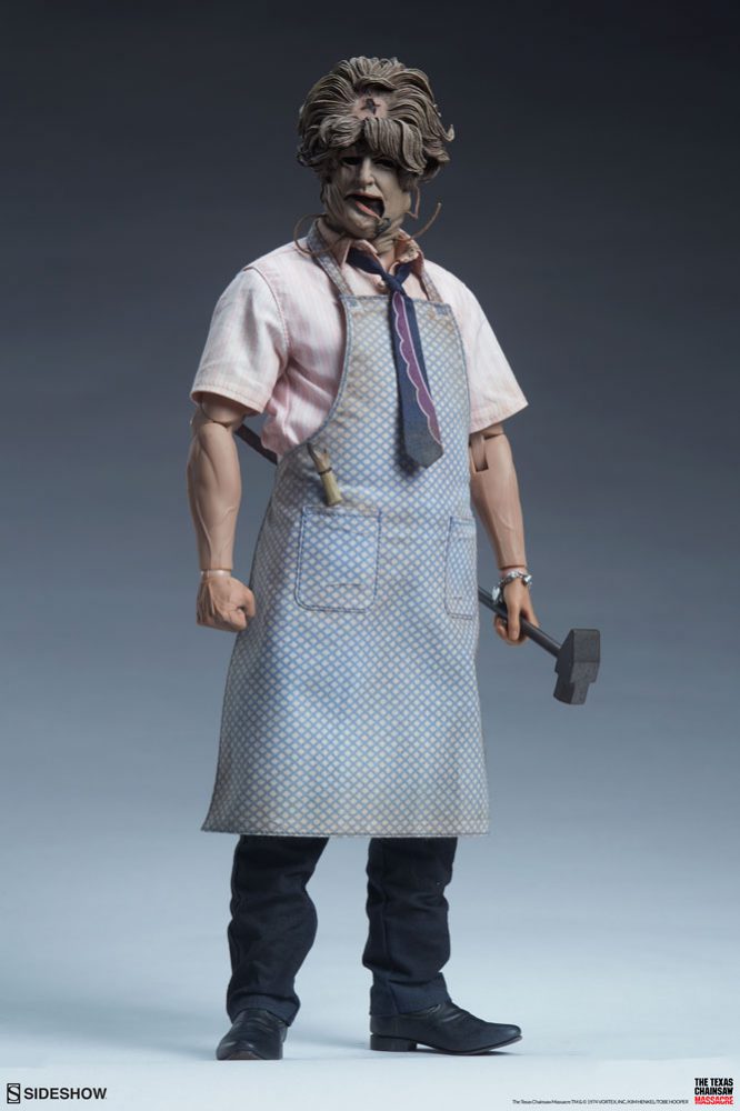 Don't Open That Door: Leatherface Deluxe Sixth Scale Figure