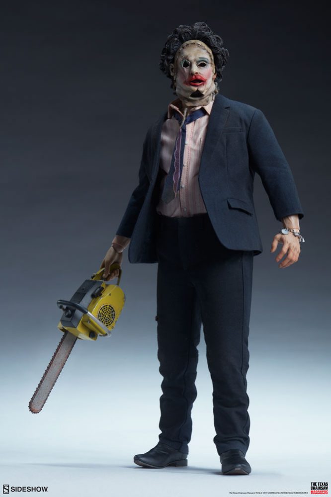 Don't Open That Door: Leatherface Deluxe Sixth Scale Figure