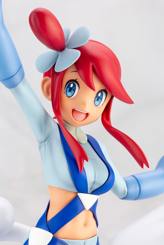 Pokemon Center Original Figure Skyla & Swanna