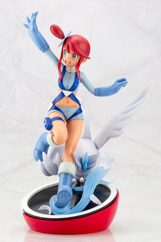 Pokemon Center Original Figure Skyla & Swanna