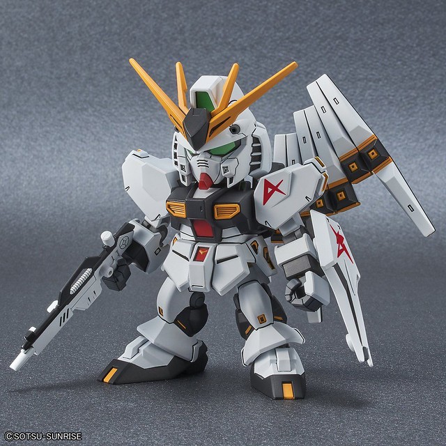 SD Gundam EX Standard ν Gundam