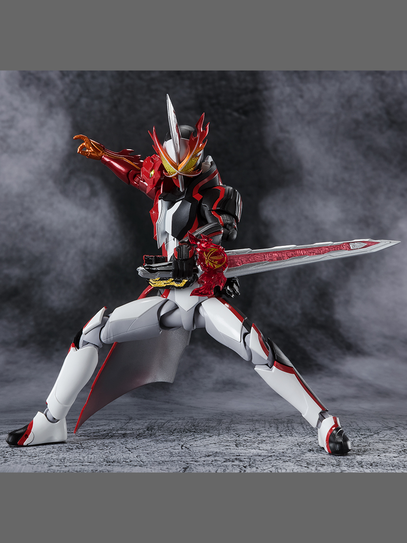 SHFiguarts Kamen Rider Saber Brave Dragon