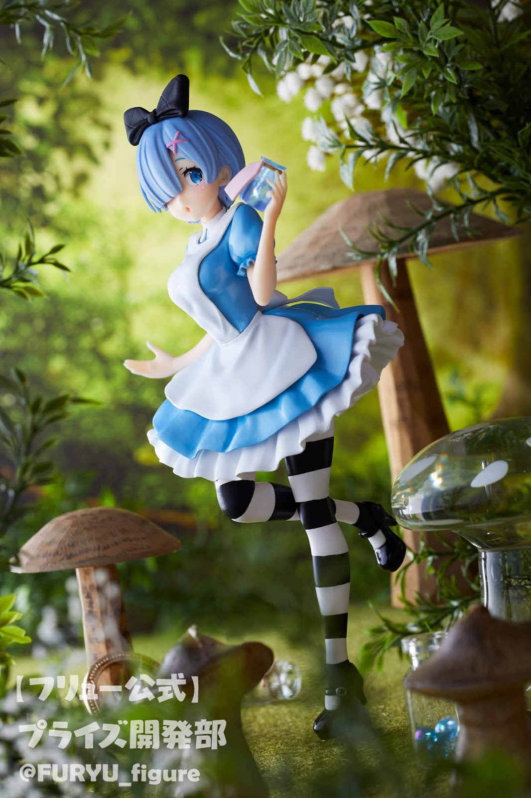 Re: Zero kara Hajimeru Isekai Seikatsu - Rem in Wonderland -Antique Ver.- SSS Figure