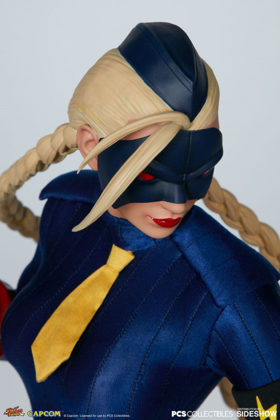 Cammy: Decapre 1/3 Scale Statue