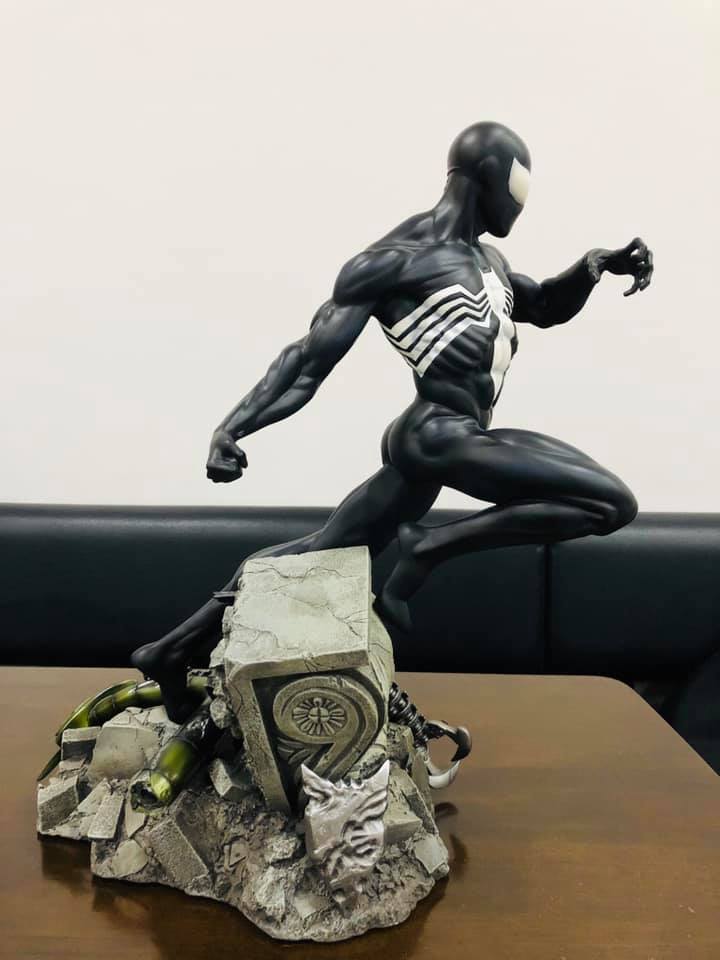 Spider-Man back in black