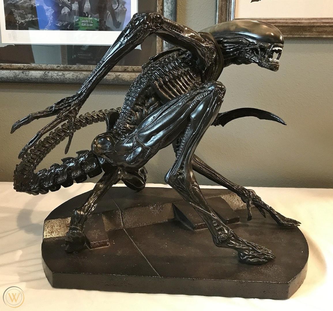 Dog Alien (Sideshow)