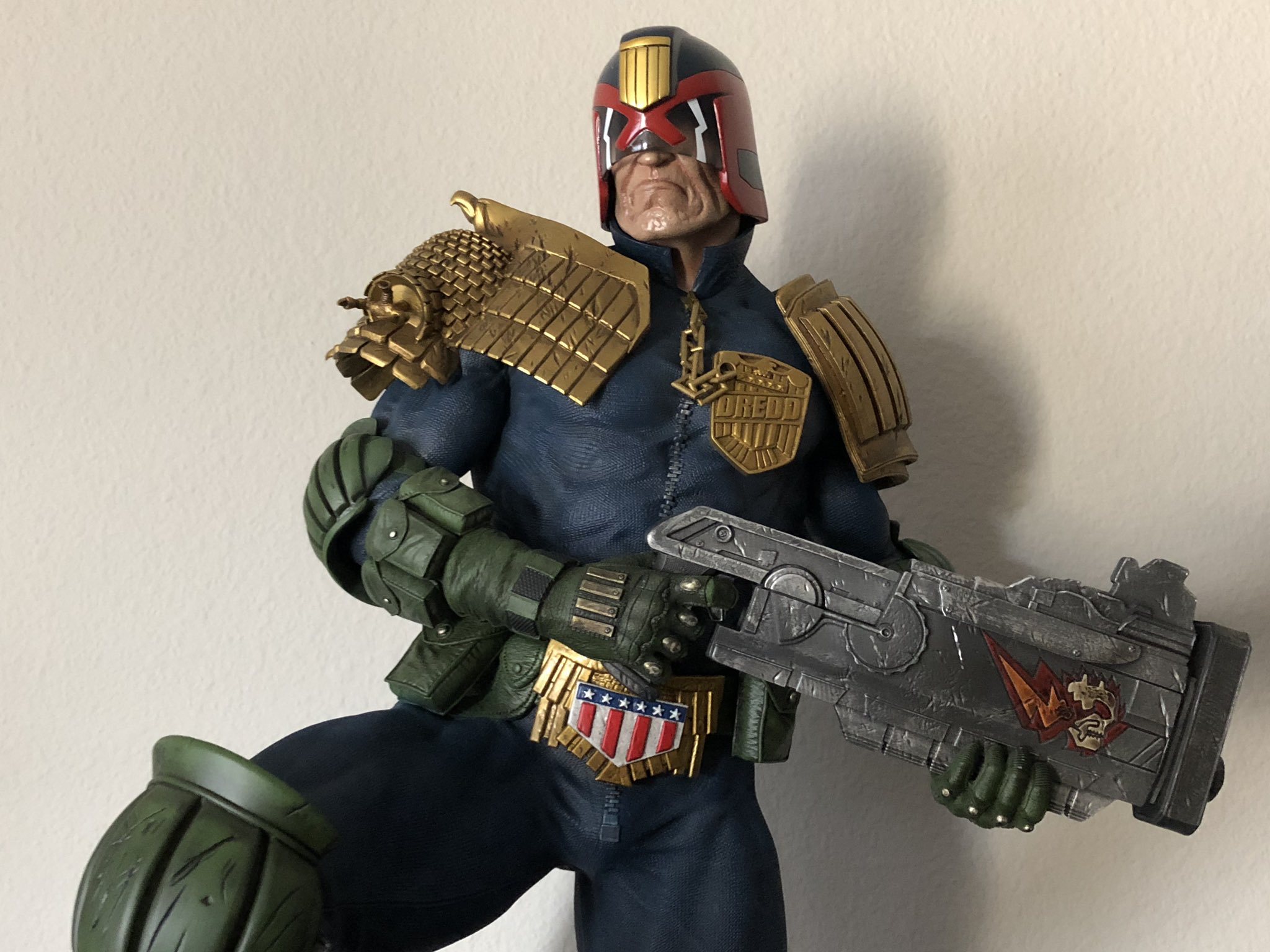 JUDGE DREDD