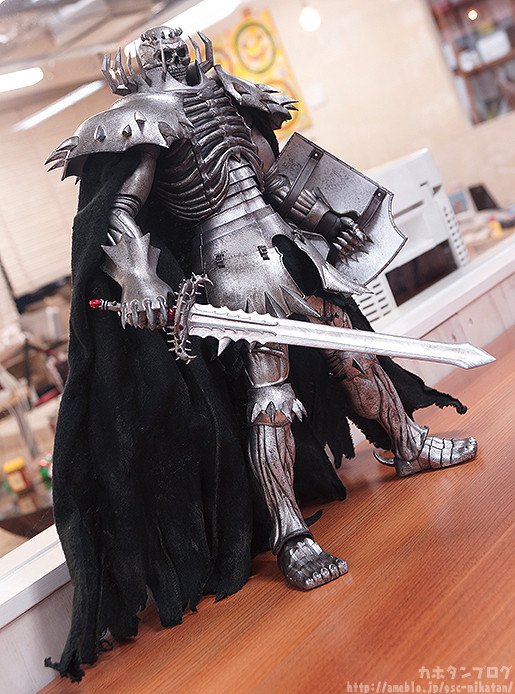 Skull Knight (Berserk)