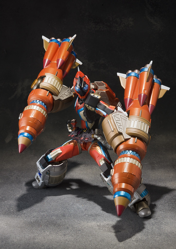 SIC Kamen Rider Fourze Rocket States