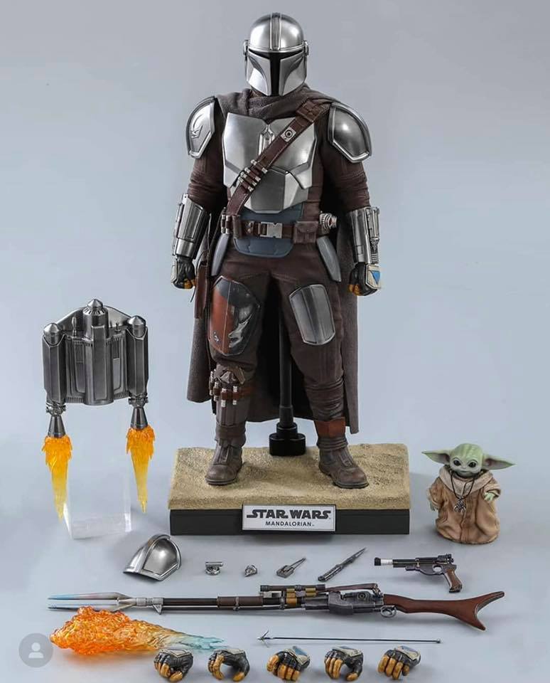 The Manalorian and The Child 1/6 Scale Collectible Set