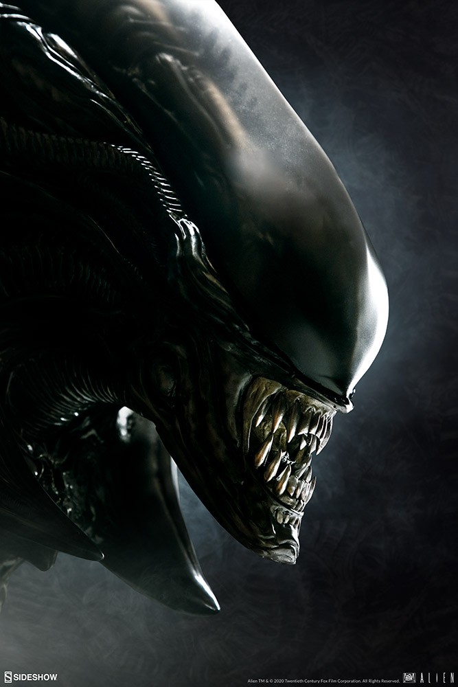16.75 inch Alien Xenomorph Parasite Mythos Alien Bust (#400323)